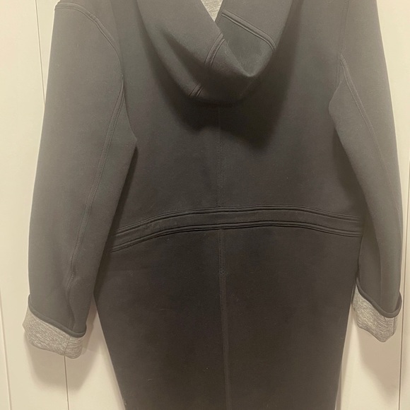 Lululemon Reversible Coat - Picture 3 of 3